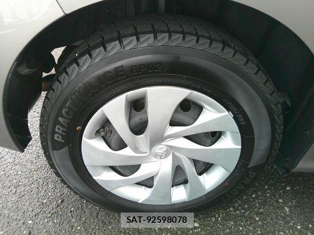 Toyota YARIS 2021-04 7061548-26