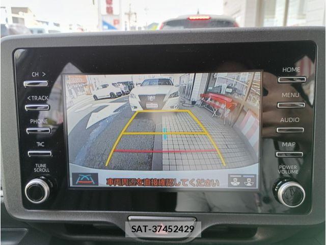 Toyota YARIS 2022-06 7061551-10