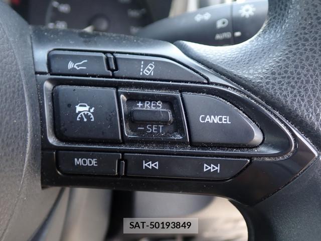 Toyota YARIS 2021 7043694-9