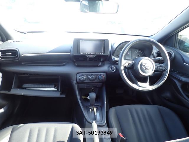 Toyota YARIS 2021 7043694-19