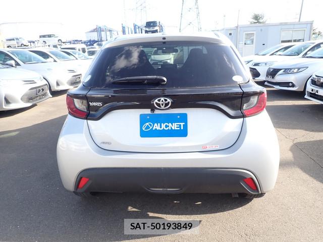 Toyota YARIS 2021 7043694-2