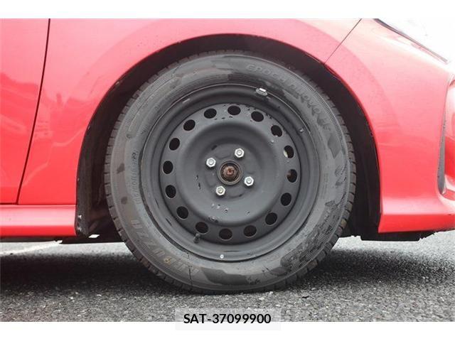 Toyota YARIS 2022-03 7061547-10