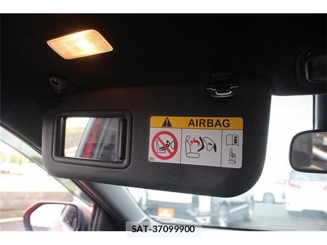 Toyota YARIS 2022-03 7061547-24