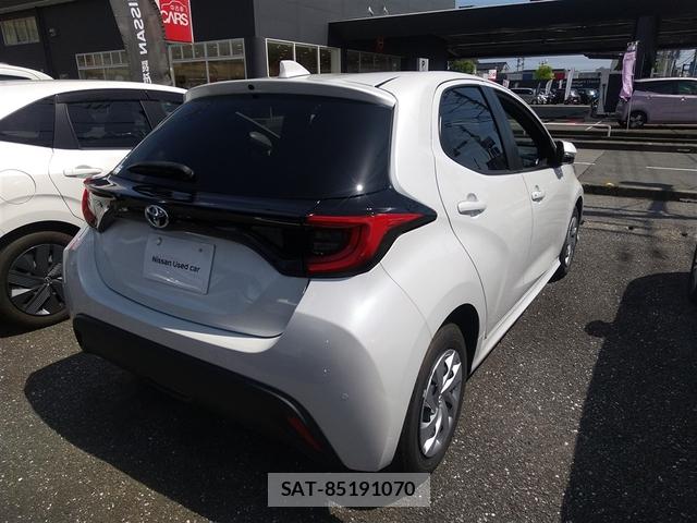 Toyota YARIS 2023 7171834-2