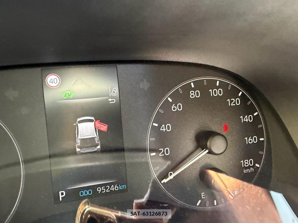 Toyota YARIS 2021 6713476-14