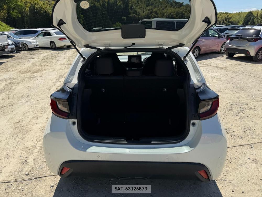 Toyota YARIS 2021 6713476-23