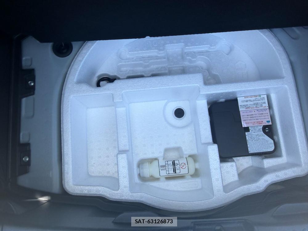 Toyota YARIS 2021 6713476-24