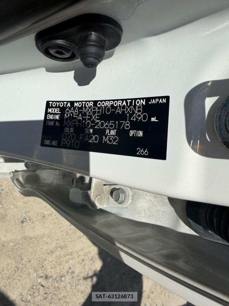 Toyota YARIS 2021 6713476-37