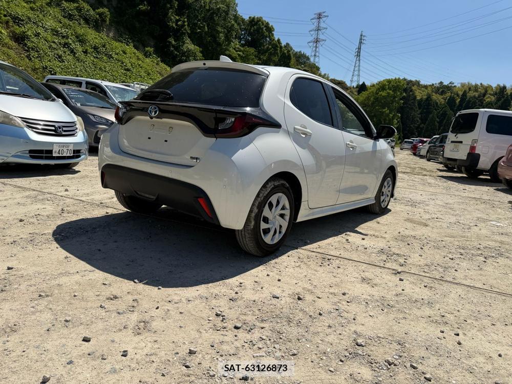 Toyota YARIS 2021 6713476-4