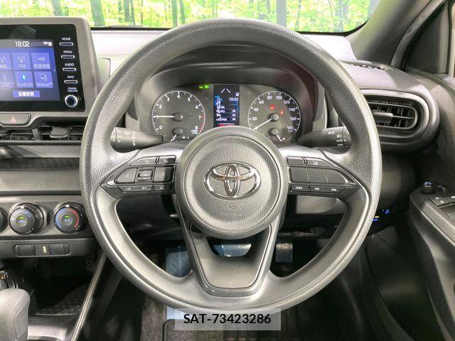 Toyota YARIS 2020-07 7227694-10