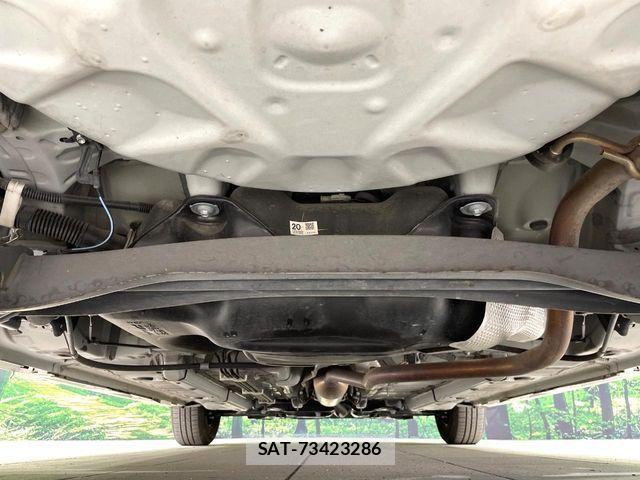 Toyota YARIS 2020-07 7227694-18