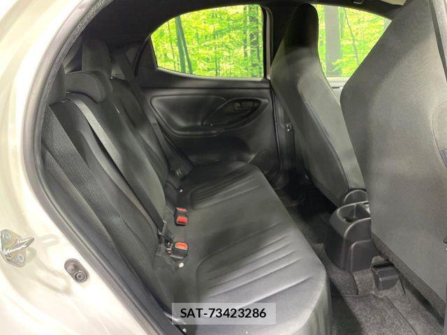 Toyota YARIS 2020-07 7227694-8