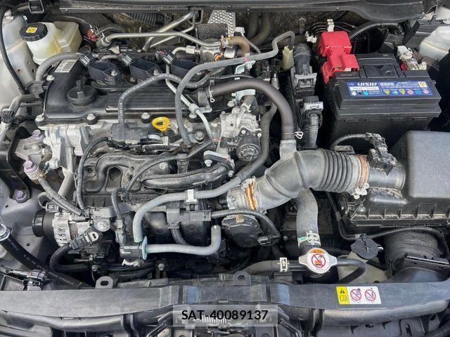 Toyota YARIS 2020-07 7227689-17