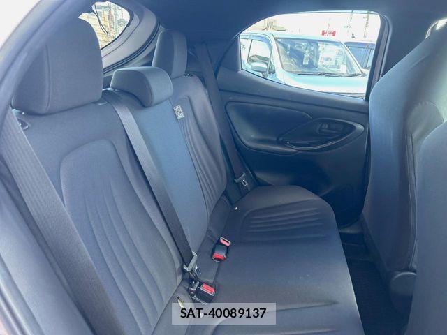 Toyota YARIS 2020-07 7227689-8