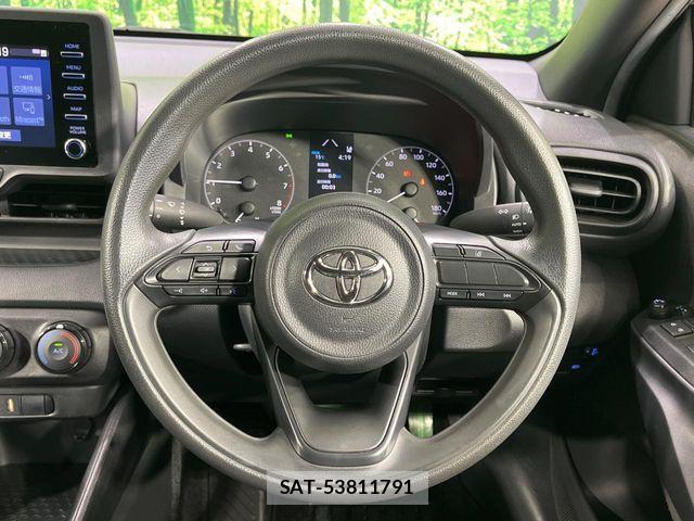 Toyota YARIS 2020-07 7227691-10
