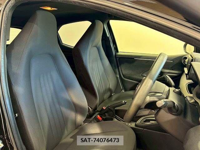 Toyota YARIS 2023-05 7227713-9