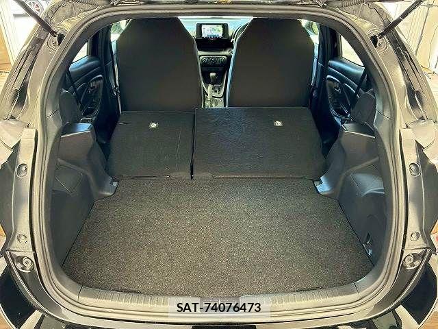 Toyota YARIS 2023-05 7227713-11