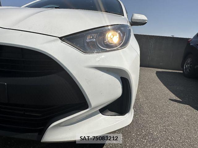 Toyota YARIS 2021-03 7227704-14