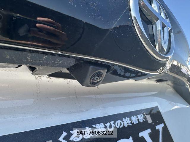 Toyota YARIS 2021-03 7227704-22