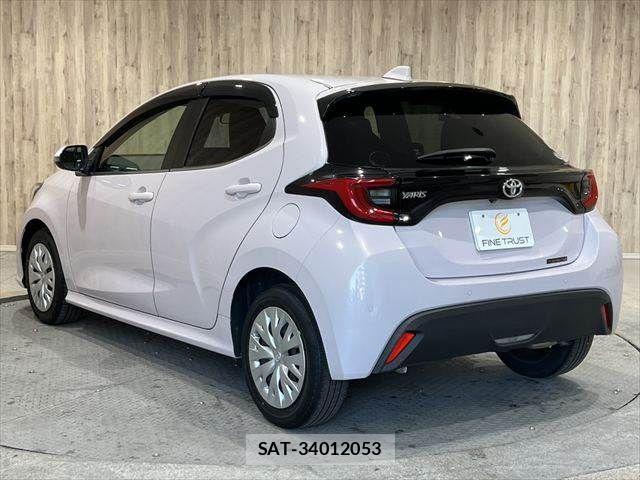 Toyota YARIS 2020-07 7227688-18