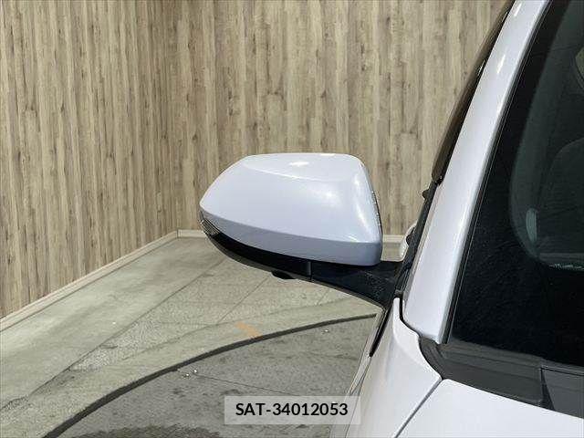 Toyota YARIS 2020-07 7227688-21