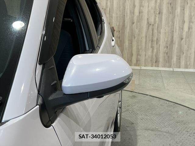 Toyota YARIS 2020-07 7227688-22