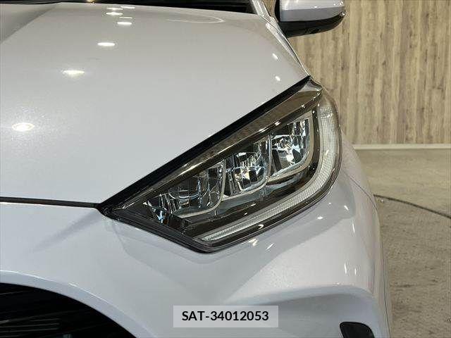 Toyota YARIS 2020-07 7227688-24