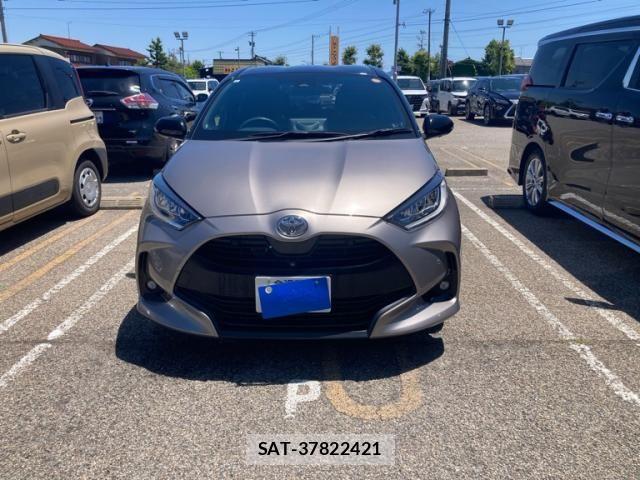 Toyota YARIS 2020-04 7227683-0