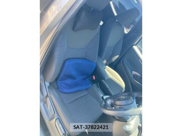 Toyota YARIS 2020-04 7227683-12
