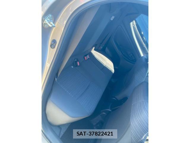 Toyota YARIS 2020-04 7227683-14