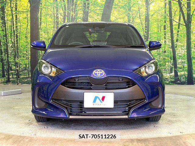 Toyota YARIS 2023-08 7227725-14