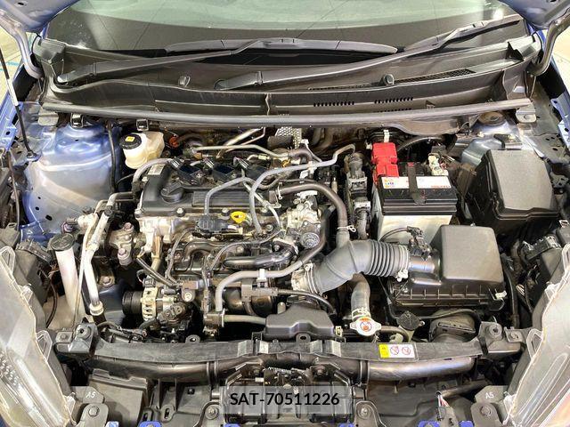 Toyota YARIS 2023-08 7227725-18