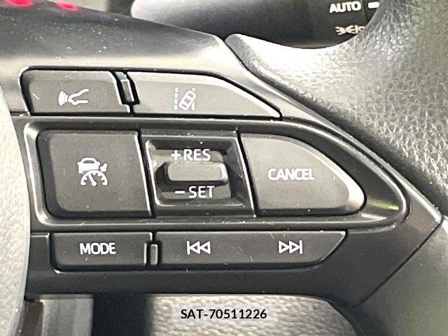 Toyota YARIS 2023-08 7227725-6