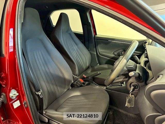 Toyota YARIS 2022-07 7227711-10