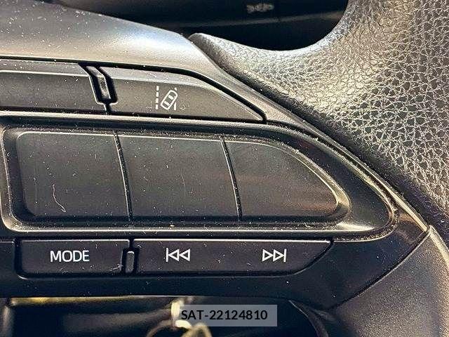 Toyota YARIS 2022-07 7227711-8