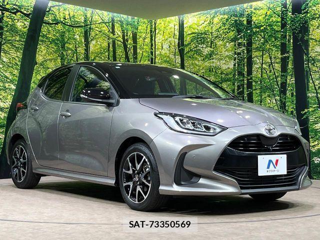 Toyota YARIS 2023-06 7227724-15