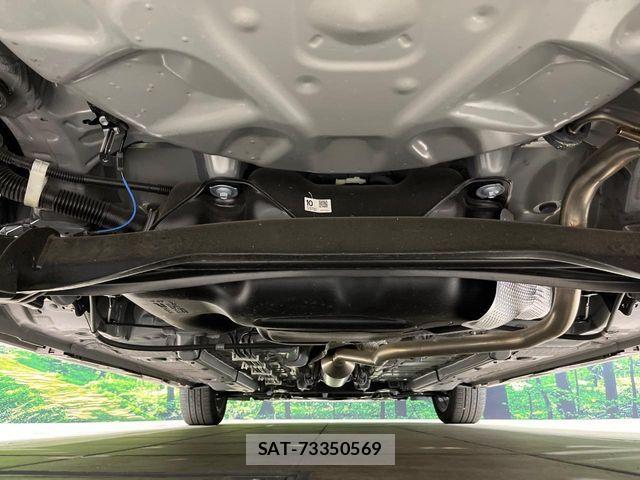 Toyota YARIS 2023-06 7227724-18