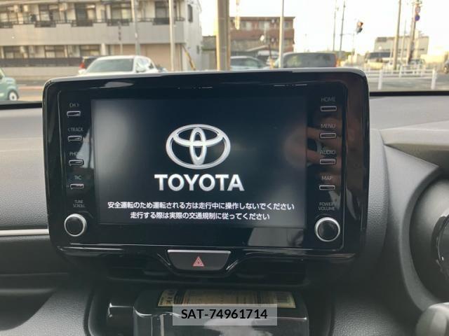 Toyota YARIS 2023-06 7227723-17