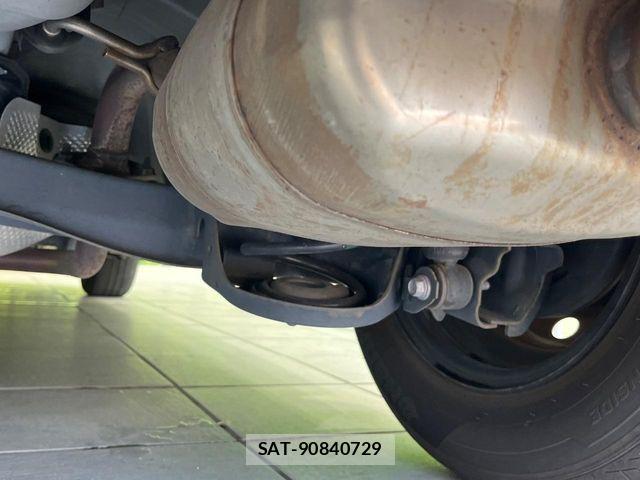 Toyota YARIS 2020-07 7227693-19
