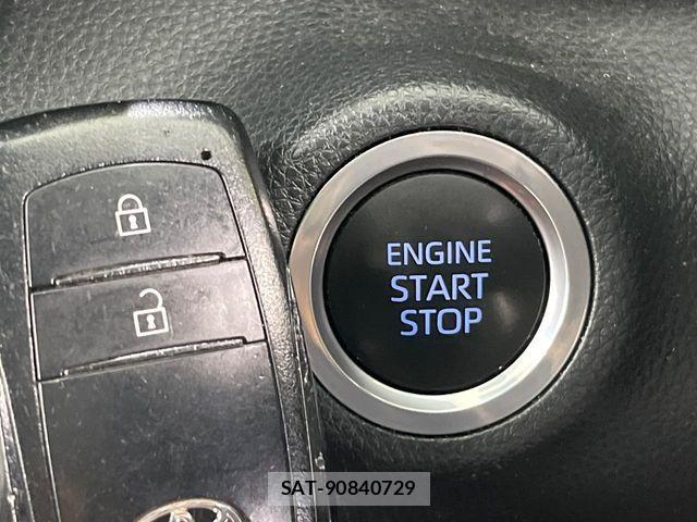 Toyota YARIS 2020-07 7227693-6