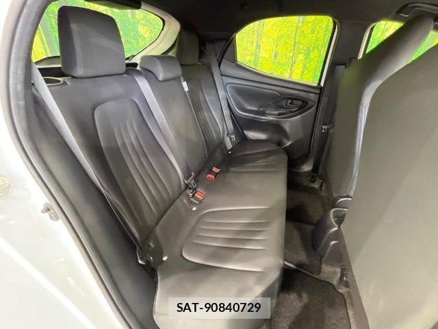 Toyota YARIS 2020-07 7227693-8