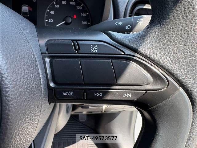 Toyota YARIS 2021-05 7227702-5