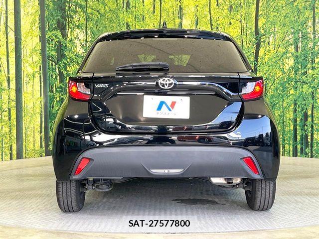 Toyota YARIS 2021-07 7227705-14