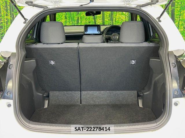 Toyota YARIS 2020-07 7227692-9