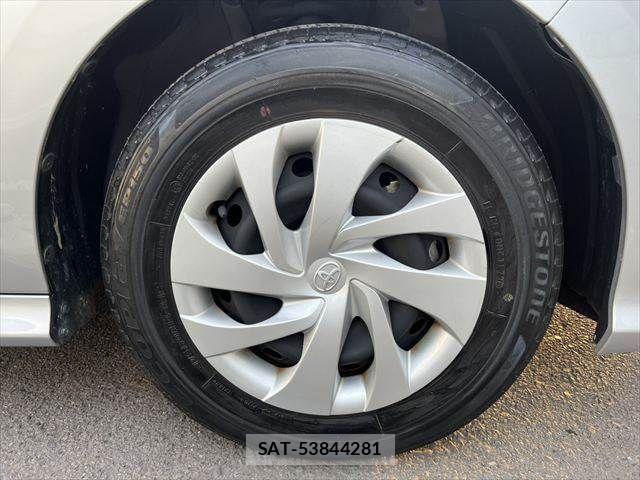 Toyota YARIS 2023-09 7227726-26