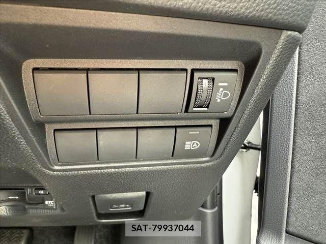 Toyota YARIS 2025-09 7227727-22