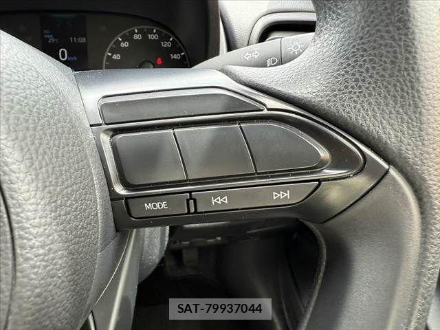 Toyota YARIS 2025-09 7227727-25