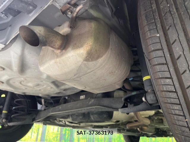 Toyota YARIS 2021-07 7227709-19