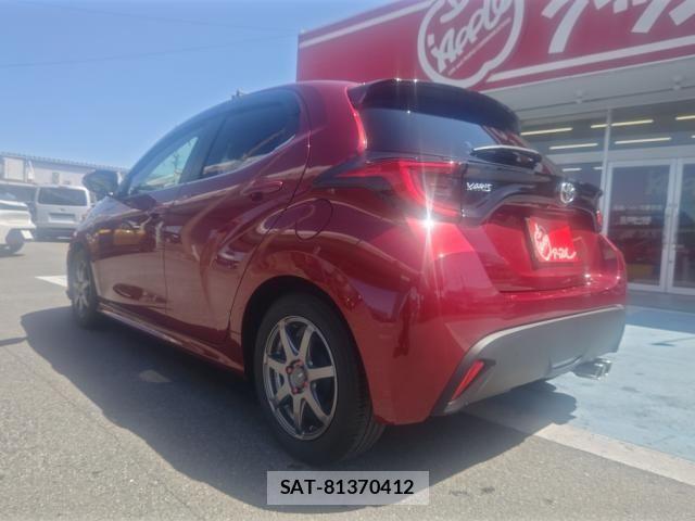 Toyota YARIS 2023-07 7227728-10