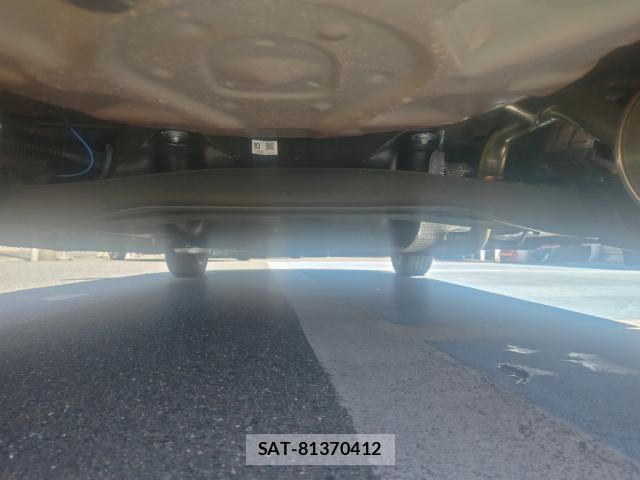 Toyota YARIS 2023-07 7227728-15